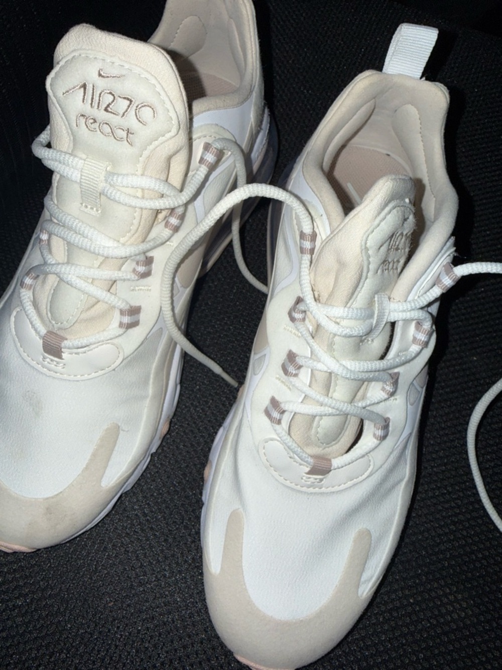 Nike Air Max 270 React Cream/Beige Sneakers